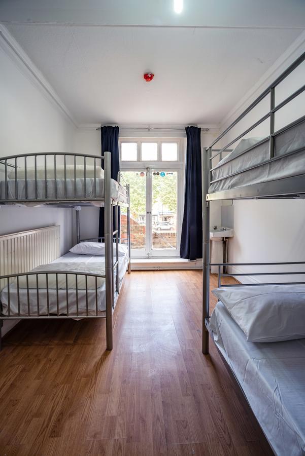 Mile End Beds Hostel London Kültér fotó